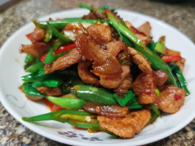 广东八月第一场强降雨周日开启，珠海天气→